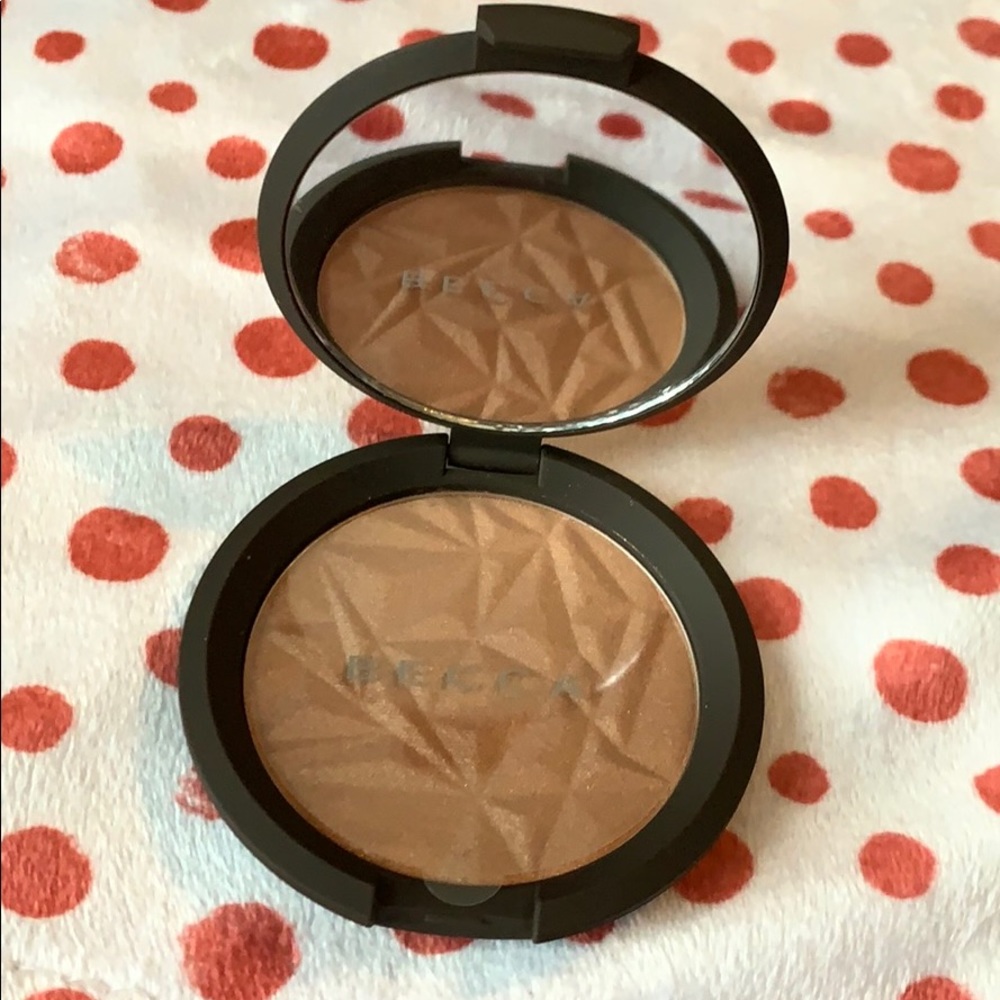 Becca Shimmering Skin Perfector Pressed
